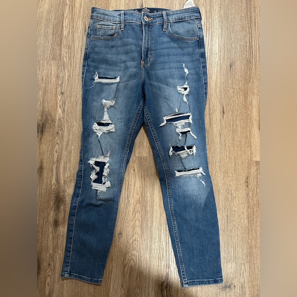 Hollister Women's Ripped Blue Skinny Jeans